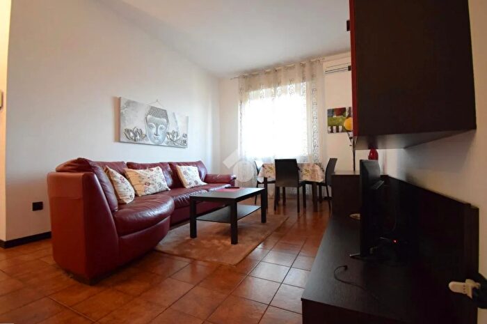 Appartamento trilocale in vendita in Via Filippo Corridoni, Brugherio