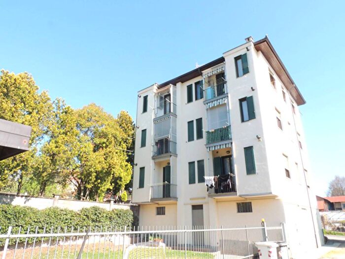 Appartamento bilocale in affitto in Via Maggio, Bastioni, Rivoli