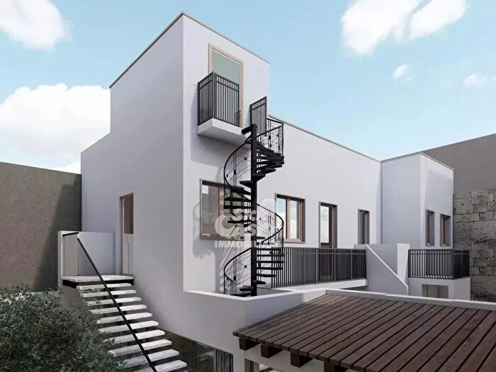 Casa con 5 locali in vendita in Marsala