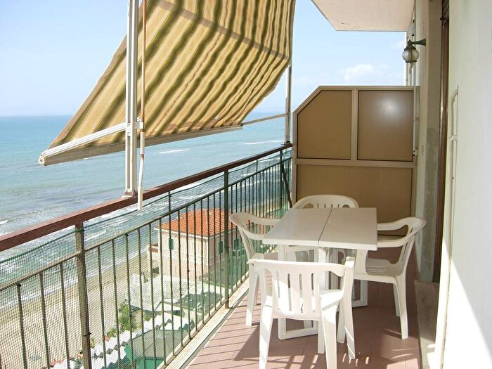Appartamento bilocale in affitto in Via Matteotti, Centro, Follonica