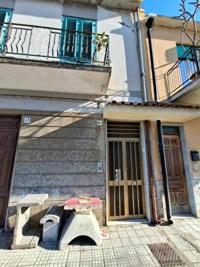 Appartamento con 5 locali in vendita in Via Benedettina Inferiore, Terme Vigliatore