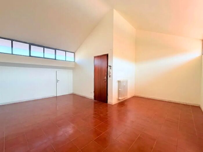 Casa bilocale in vendita in Corso Canale, Alba