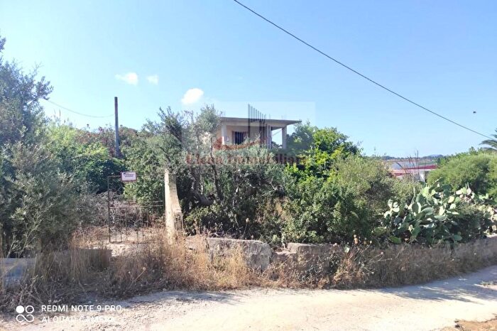 Casa con 14 locali in vendita in Alcamo