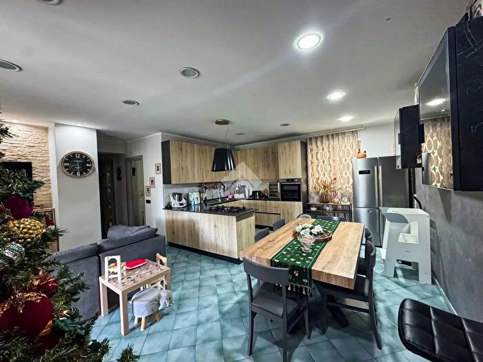 Appartamento quadrilocale in vendita in Contrada Coreca, Amantea