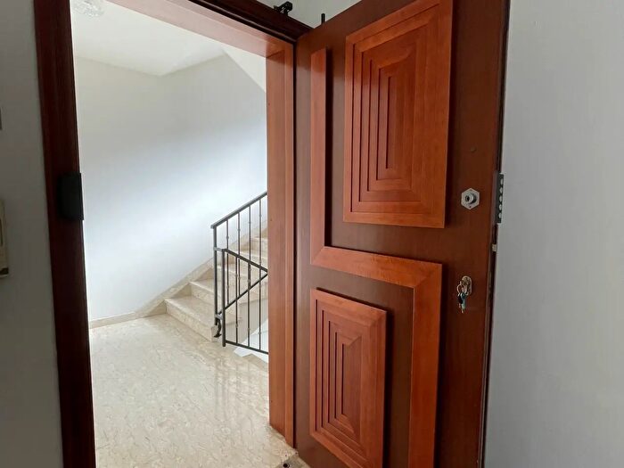 Appartamento con 7 locali in vendita in Via San Rocco, San Valentino In Abruzzo Citeriore