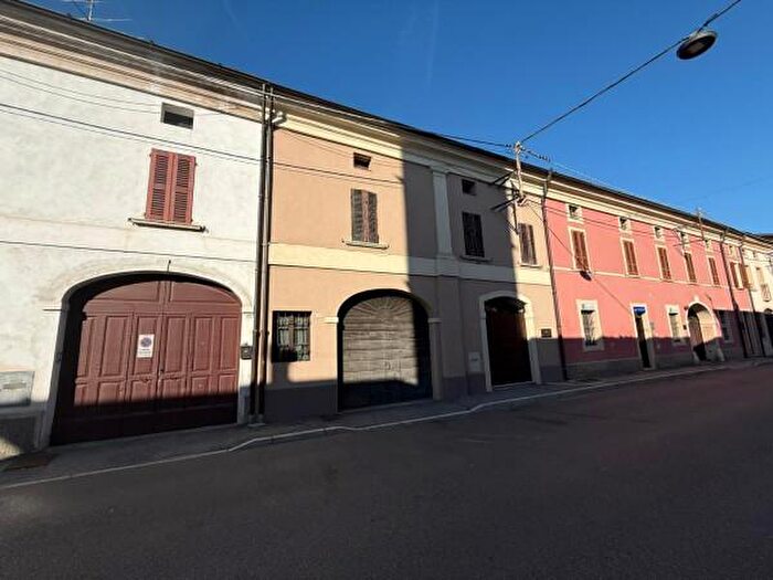 Casa con 6 locali in vendita in Via Roma, Pralboino