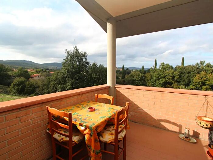 Appartamento trilocale in vendita in Sovicille