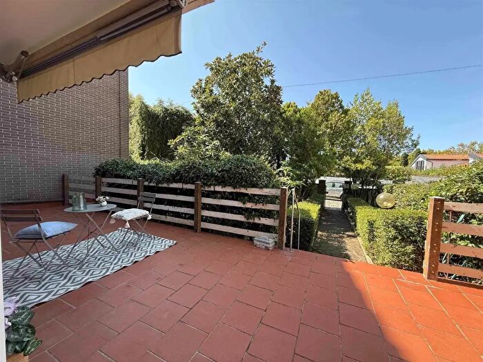 Casa con 6 locali in vendita in Livorno