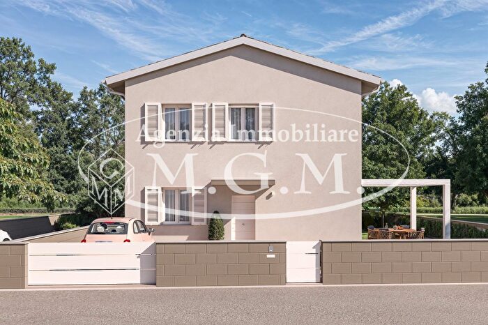 Case in Vendita e in Affitto - 3