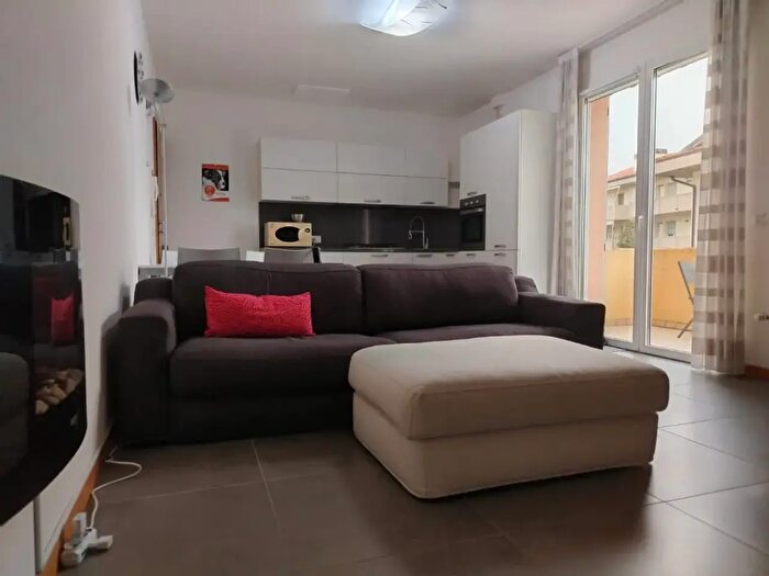 Appartamento quadrilocale in vendita in Via Tomba, Forli