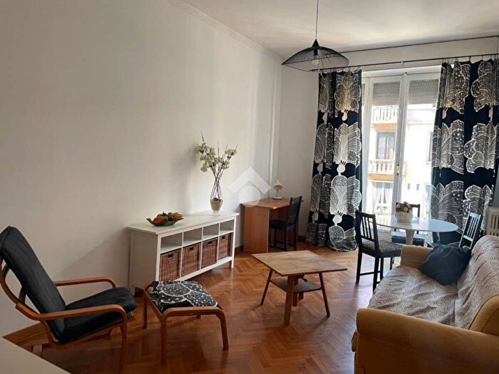 Appartamento bilocale in affitto in Viale Coni Zugna, Solari, Milano