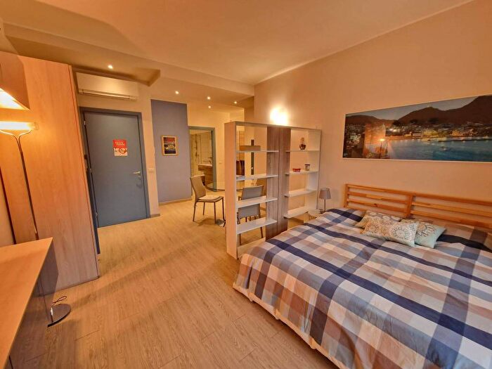 Appartamento monolocale in affitto in Via Alessandro Manzoni, SantAgostino, Como