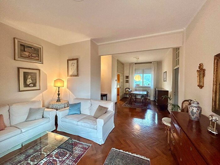 Appartamento con 5 locali in vendita in Irro Maria Gabrielli, Siena