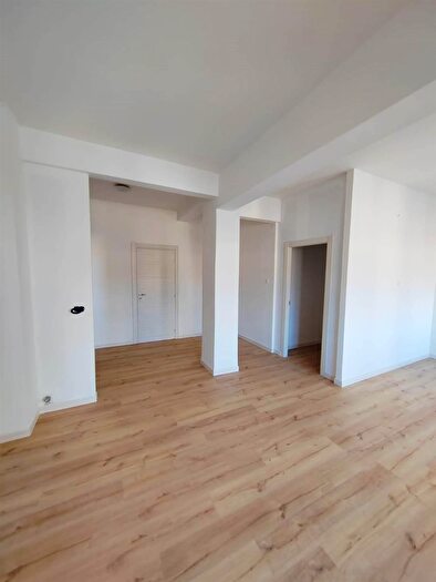 Appartamento trilocale in vendita in Ancona