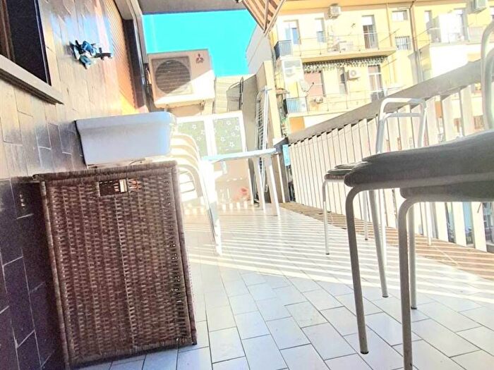 Appartamento quadrilocale in affitto in Mazzini Oberdan, Firenze