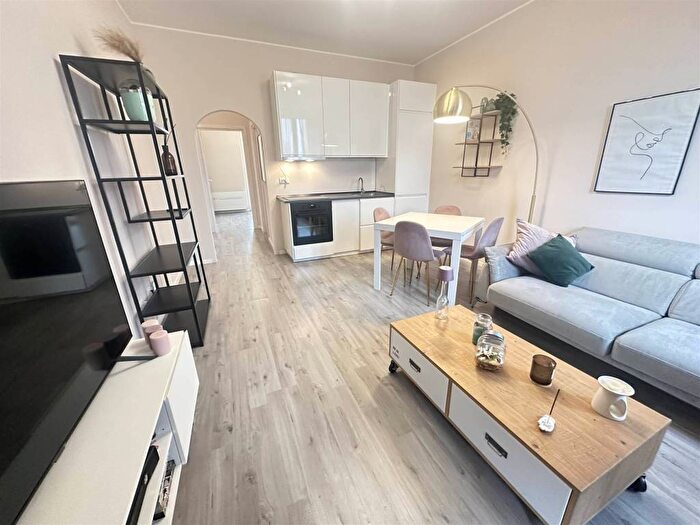 Appartamento bilocale in affitto in VIA RISMONDO, Baggio, Milano