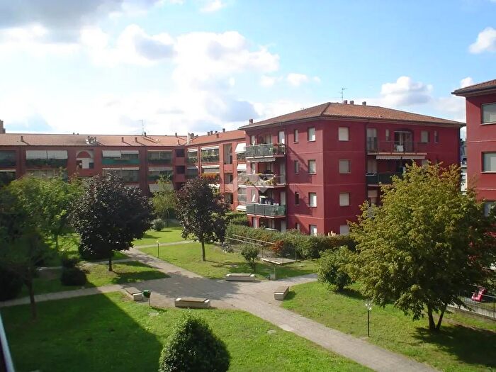 Appartamento bilocale in vendita in Via Pace, Settimo Milanese