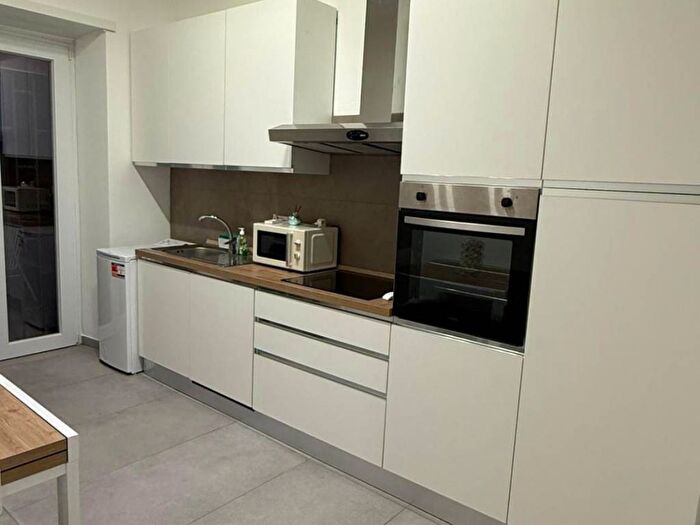 Appartamento bilocale in affitto in Via Filicudi, Latina Lido, Latina