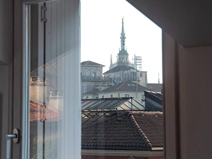 Casa bilocale in affitto in Via Andegari, Scala Manzoni, Milano