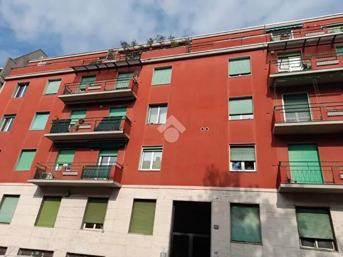 Appartamento bilocale in affitto in Via Taormina, Milano