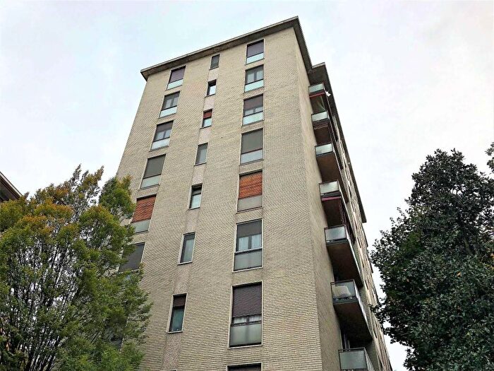 Appartamento bilocale in affitto in via Martinetti, Piazzale Siena, Milano