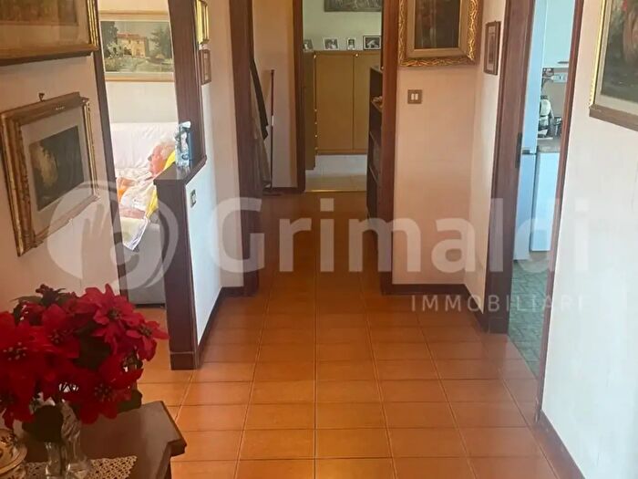 Appartamento quadrilocale in vendita in Livorno