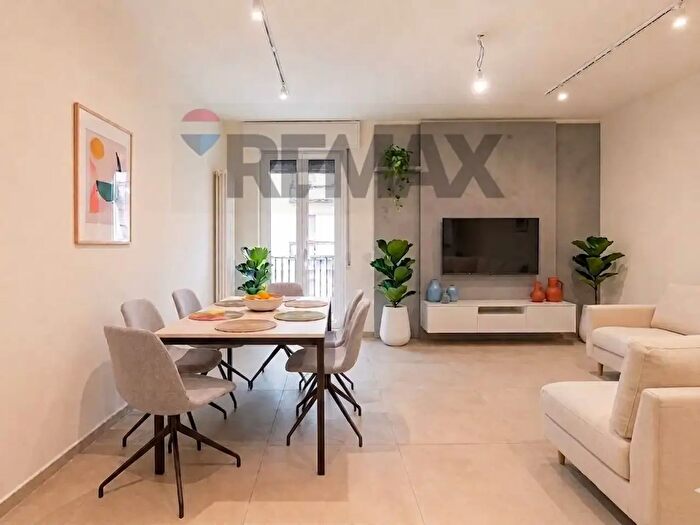 Appartamento trilocale in vendita in Via Giovanni Antonio da Pordenone, Piacenza
