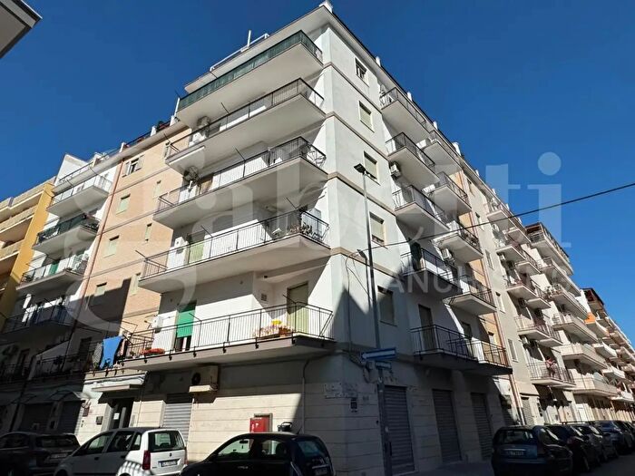 Appartamento quadrilocale in vendita in Via Felice Cavallotti, Bitonto
