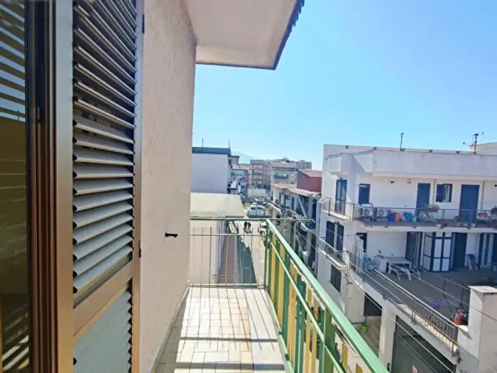 Appartamento trilocale in vendita in Via Roma, Pomigliano DArco