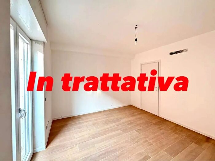 Appartamento trilocale in vendita in Treviglio
