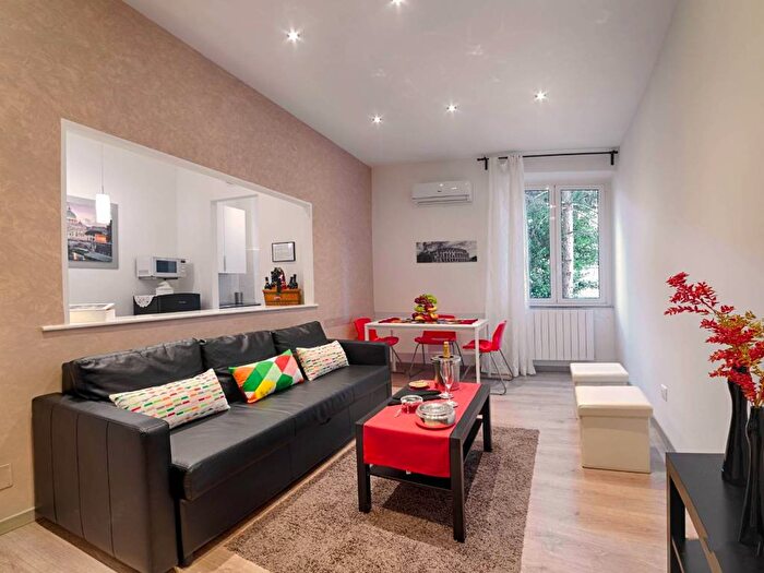 Appartamento bilocale in affitto in Via di Monte del Gallo, Gregorio VII Piccolomini, Roma