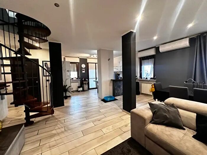 Appartamento con 5 locali in vendita in Via Giovanni Spadolini, Nichelino