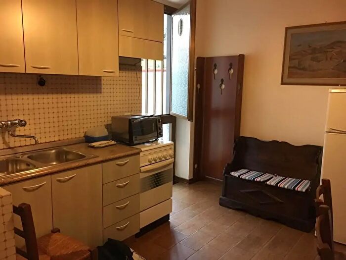 Casa trilocale in affitto in Viareggio