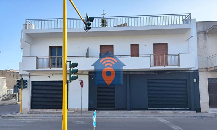 Appartamento con 6 locali in vendita in Castelvetrano