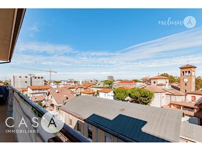 Appartamento quadrilocale in vendita in Via Albertazzi, BellariaIgea Marina