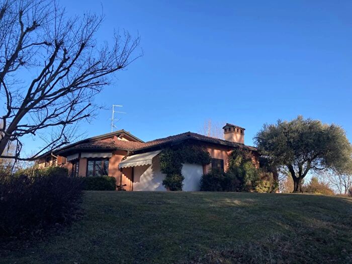 Casa con 6 locali in vendita in Via Roma Valdengo, Valdengo