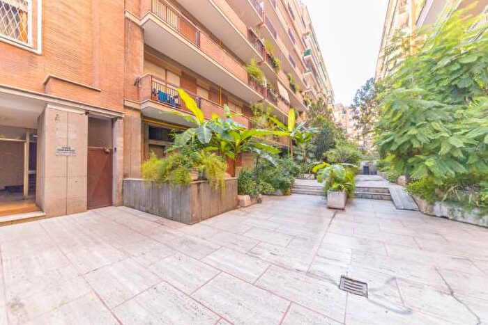 Appartamento trilocale in vendita in Via Prenestina, Roma