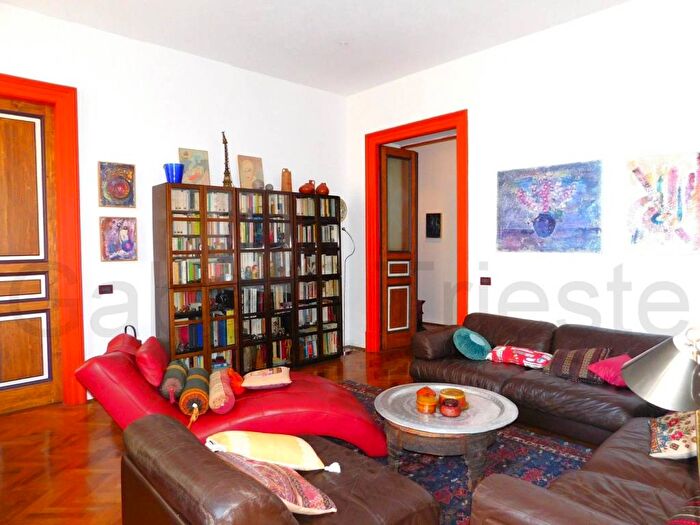 Appartamento con 5 locali in affitto in VIA PICCOLOMINI, Giardino Pubblico, Trieste