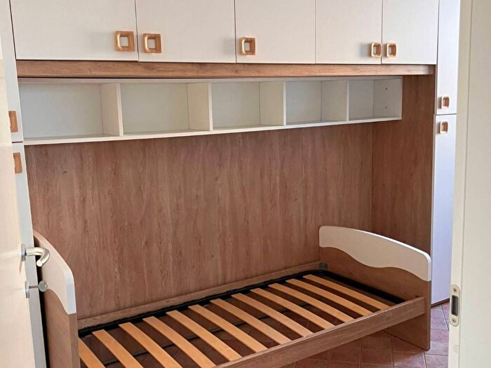 Appartamento trilocale in affitto in Lozzo Atestino