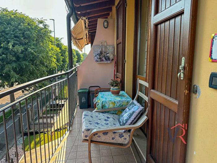 Appartamento trilocale in vendita in Via Vittorio Veneto, Dello