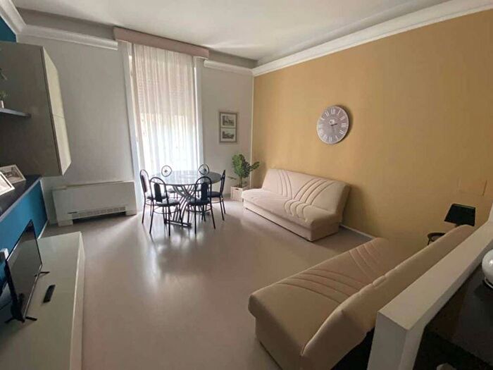 Appartamento trilocale in affitto in Via Pontaccio, Brera, Milano