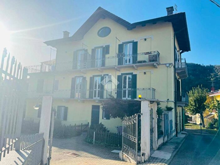 Case in Vendita e in Affitto - 3