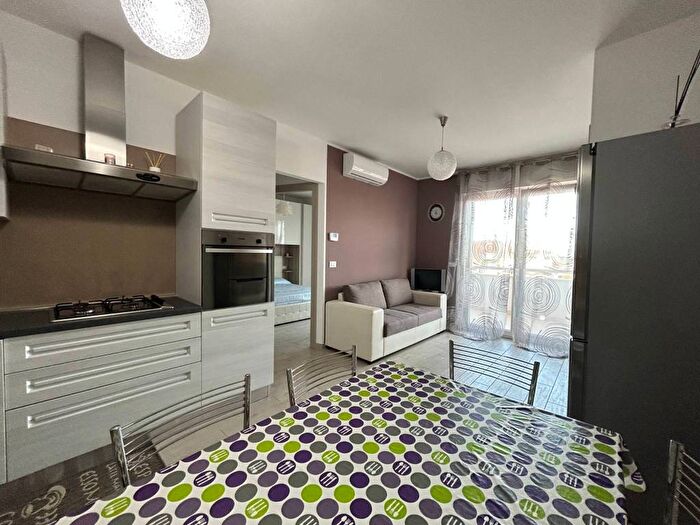 Appartamento trilocale in affitto in VIALE MAIELLA, Centro, Francavilla al Mare