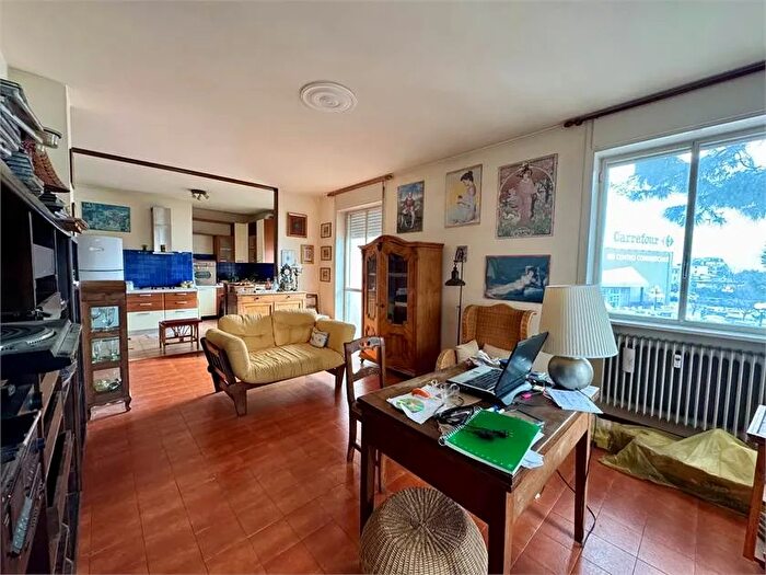 Appartamento quadrilocale in vendita in Gallarate