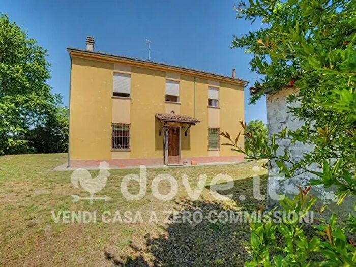 Casa con 6 locali in vendita in Via Peschiera, Bagnara Di Romagna