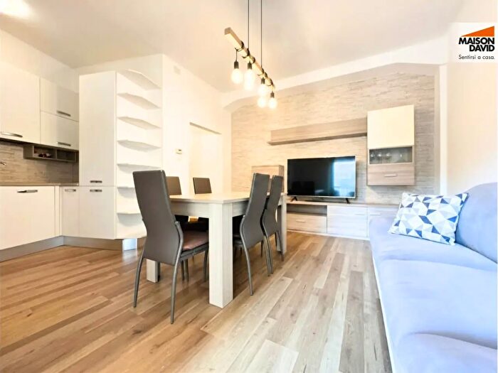 Appartamento trilocale in vendita in Contrà San Bortolo, Vicenza