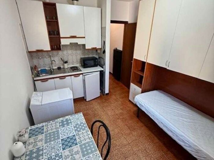 Appartamento monolocale in affitto in VIA BARTOLOMEO CRISTOFORI, Savonarola Ponte Molino, Padova