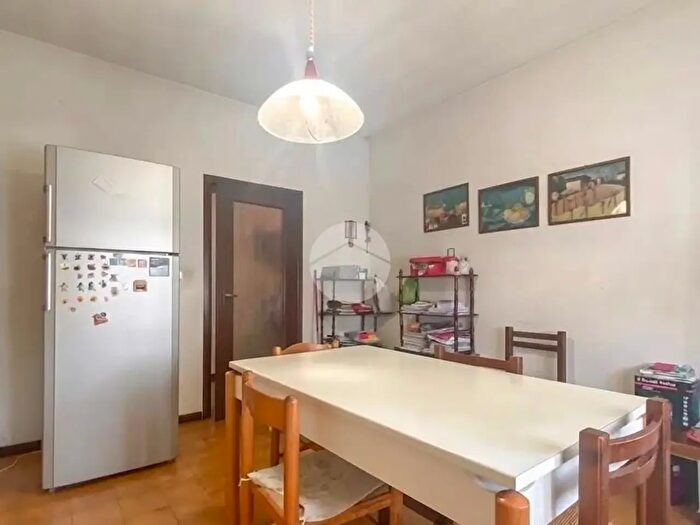 Appartamento trilocale in vendita in Via Chiari, Castrezzato