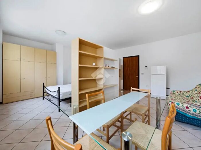 Appartamento monolocale in affitto in Via Maiella, Reggio Emilia