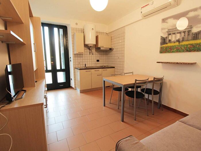 Appartamento monolocale in affitto in Via Vincenzo Gioberti, Crocetta, Torino